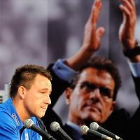 Squad united behind Capello - Terry
