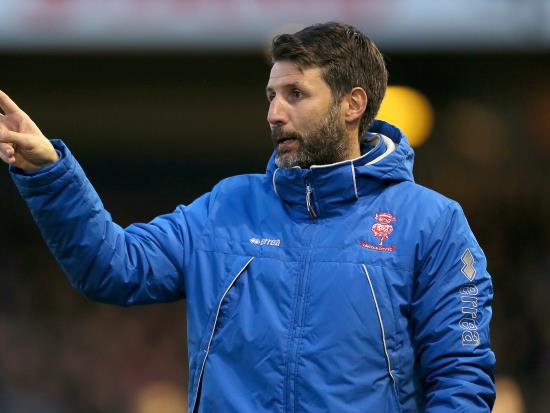 Danny Cowley hails Lincoln’s resilience