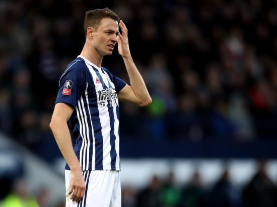 Pardew ‘wanted to make statement’ by stripping Evans of West Brom captaincy