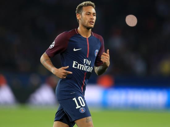 Troyes vs PSG - Unai Emery happy with treatment of injured Neymar