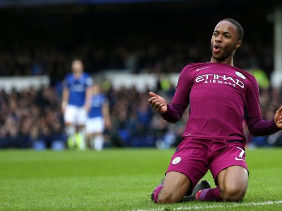 CIty ease to victory at Everton