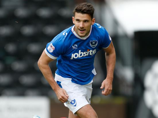 Portsmouth snatch win at Walsall to close in on play-off places