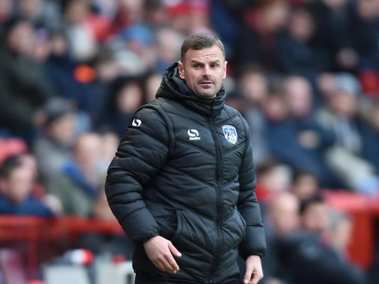 Oldham boss Richie Wellens aggrieved over referee decisions