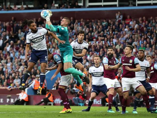 Villa cling on to secure Wembley date