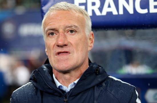 France vs Italy - Deschamps expects Zidane to be France coach one day