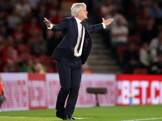 Mark Hughes bemoans costly late penalty decision