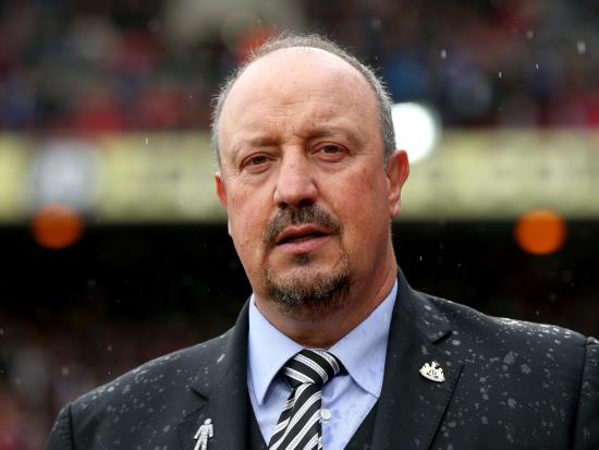 Benitez says bottle-throwing Newcastle fan made a mistake