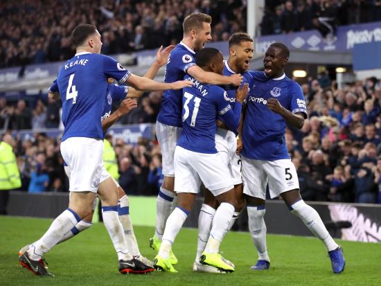 Missed penalty costs Crystal Palace as Everton subs wrap up late victory