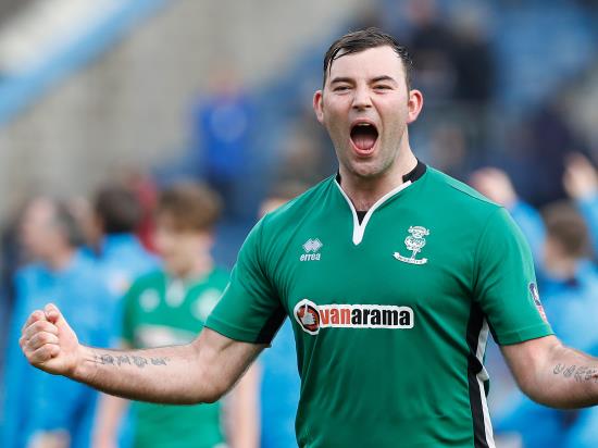 Matt Rhead’s early goal sets Lincoln on their way to the third round