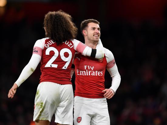 Arsenal ease to victory over struggling Fulham