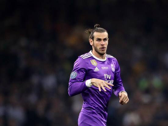 Gareth Bale penalty lifts Real Madrid to victory over Levante