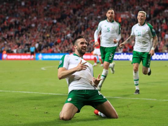 Shane Duffy’s late header snatches draw for Republic of Ireland at Denmark