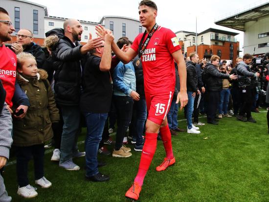 Leyton Orient to check on Dan Happe before Mansfield match