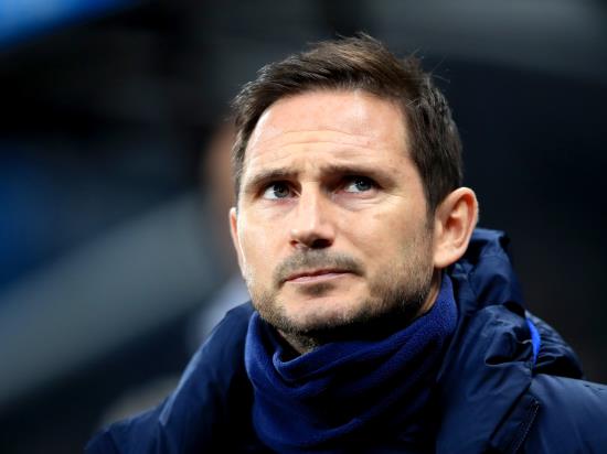Frank Lampard tells Chelsea they will have to fight for fourth after United loss
