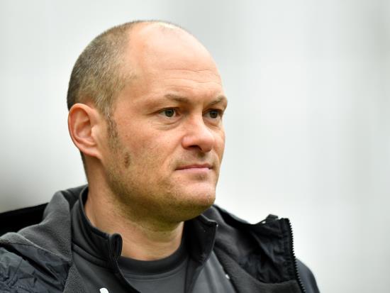 Preston boss Neil calls for improvements despite win over Hull