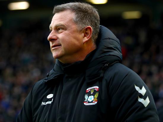 Mark Robins demands focus as Coventry stretch lead in League One