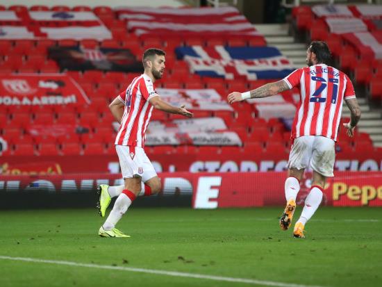 Tommy Smith salvages point for 10-man Stoke against winless Barnsley