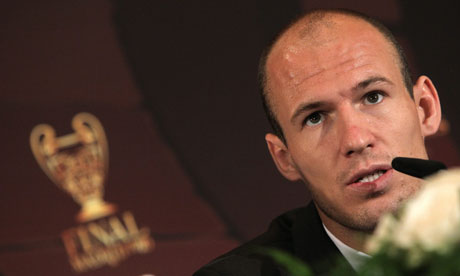 Robben questions Mourinho's tactics