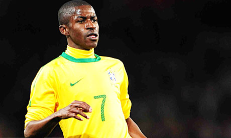 Chelsea face permit fight for £18m Ramires