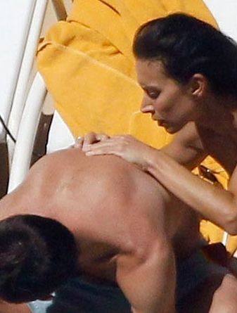 Frank Lampard has a sweet holidy with his girlfriend