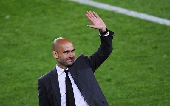 Guardiola backs 'irreplaceable' Alves following red card against Betis