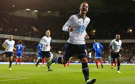 Tottenham 1-0 Hull City: Contentious Soldado penalty sends Spurs fourth