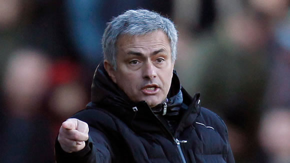 Chelsea boss Jose Mourinho says Manchester City are title favourites