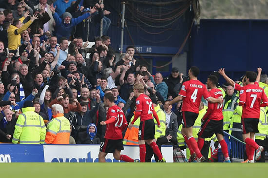 Ole Gunnar Solskjaer on the wrong end of a late winner as Everton down his Cardiff side
