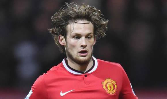 Manchester United star Daley Blind issues Premier League title warning to Chelsea