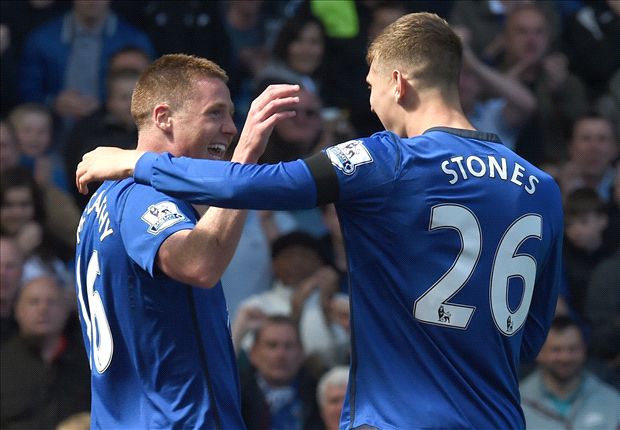 Everton 3-0 Manchester United: Toffees exploit the counter to embarrass Van Gaal