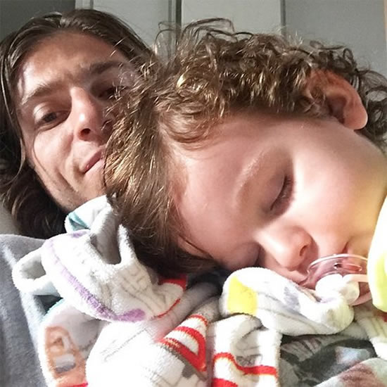 Chelsea defender posts adorable selfie with son