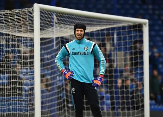 Petr Cech eyeing 'Arsenal, Man United or PSG' move, claims Chelsea star's agent