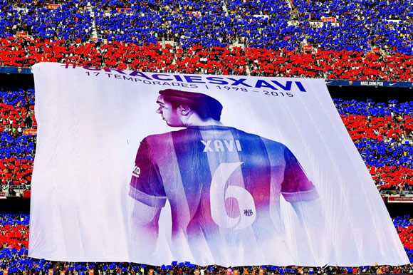 Xavi Hernandez tells Barcelona supporters: I'll return with Treble