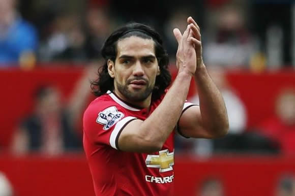 Manchester United decide against signing Falcao