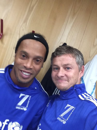 Man United legend Ole Gunnar Solskjaer posts selfies with Ronaldinho & others at the Unicef game