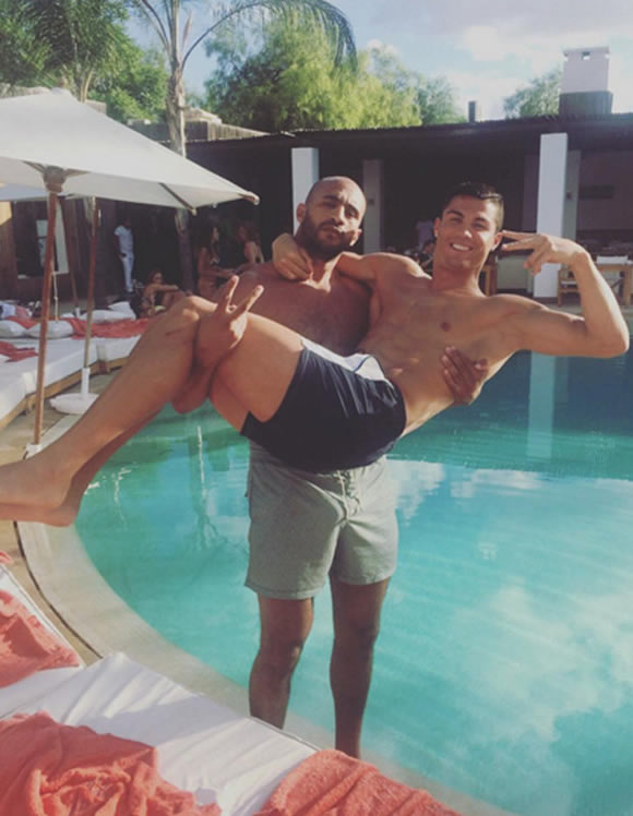 'Cristiano Ronaldo in secret gay relationship with kickboxing hunk' reports rock Madrid