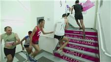 Extreme skyscraper stair race!
