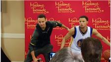 Steph Curry unveils waxwork of himself