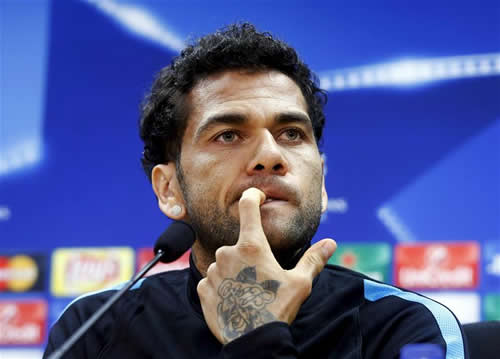 Juventus complete signing of Dani Alves from Barcelona