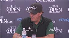 Mickelson reacts to missing out on lowest ever major round score