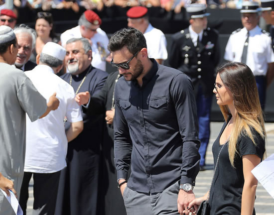 Hugo Lloris returns to home city of Nice to pay respects to victims of Bastille Day attack
