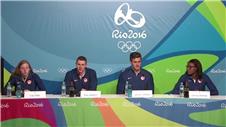 Phelps' teammates savour his perfect end