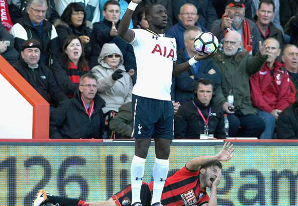 Tottenham's Sissoko charged by FA with violent conduct