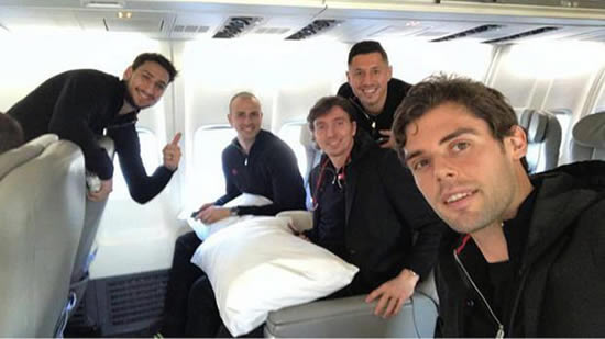 Milan play down travel problems ahead of delayed flight to Qatar