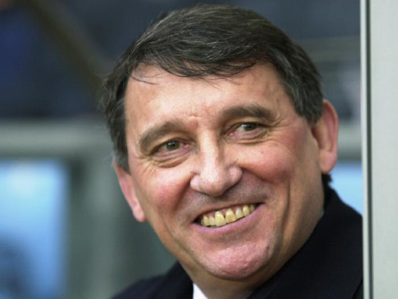 Former England manager Graham Taylor dies at the age of 72 after suffering a suspected heart attack