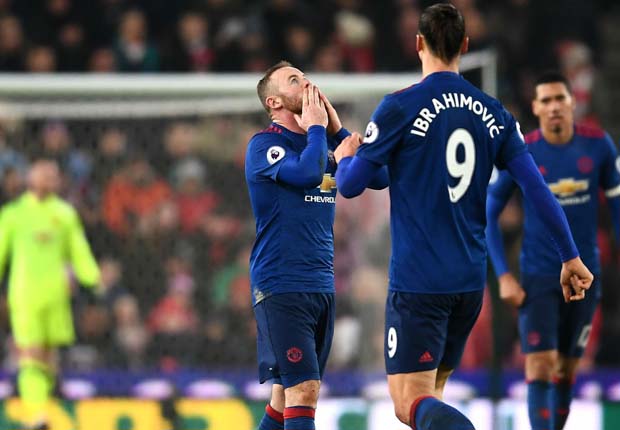 Stoke 1-1 Manchester United: Record-breaking Rooney rescues Mourinho's men