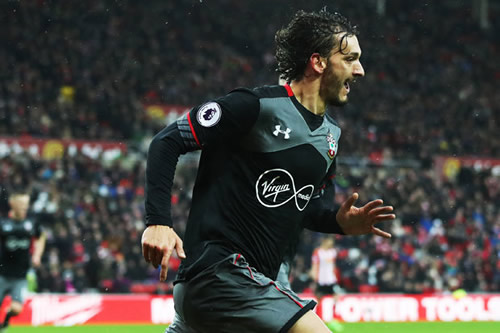 Manolo Gabbiadini can win us the EFL Cup - Southampton keeper Fraser Forster