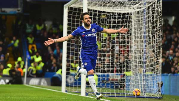 Chelsea 3-1 Swansea: Blues move further clear at the top