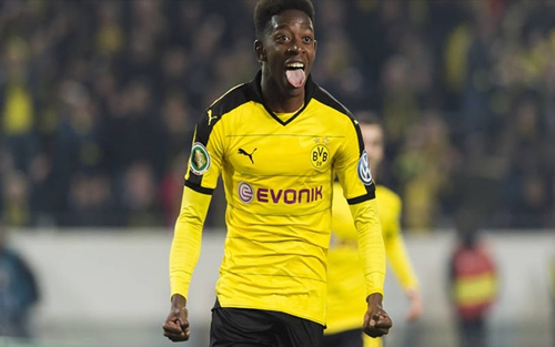 Barcelona interested in signing Borussia Dortmund star who has been involved in a goal every 92 minutes this campaign