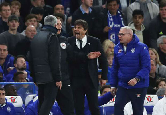 'He has banished Mourinho's ghost' - Carragher hails Conte as one of the best